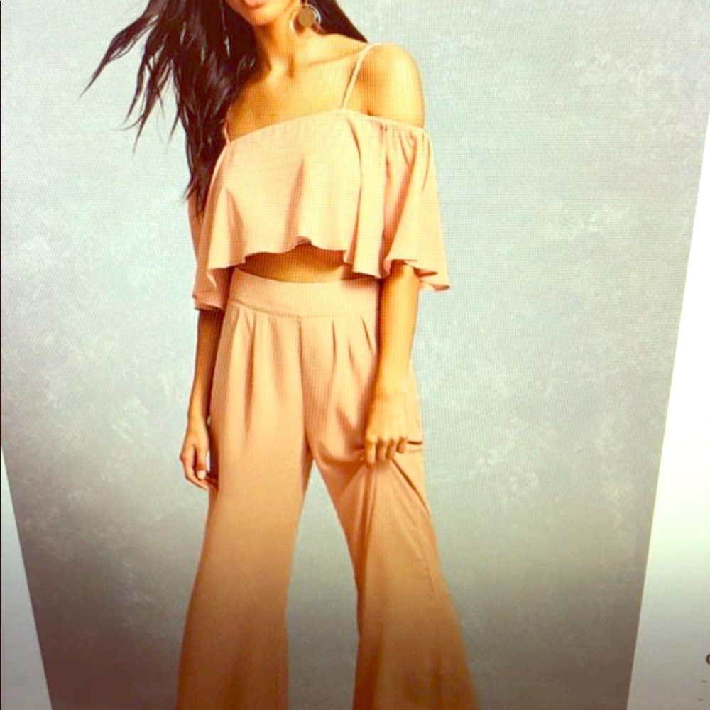 2 piece set..Make an offer